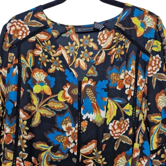 I.N.C International Concepts Women’s Blouse floral bell sleeve V-Neck 2X Peasant - Picture 3 of 12